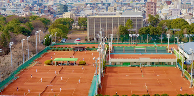 名城庭球場,ナイター,名古屋,サイズ